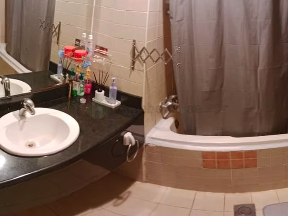 Room for Rent in Discovery Gardens
