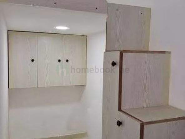 Bed Space & Partition for Females in Dubai