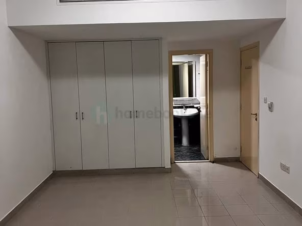 Bed Space & Partition in Al Qusais
