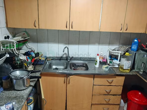 Bed Space & Partition for Females in Dubai