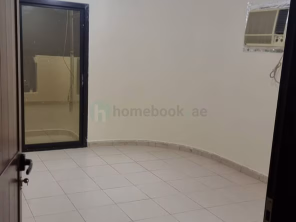 Room for Rent in Al Muraqqabat