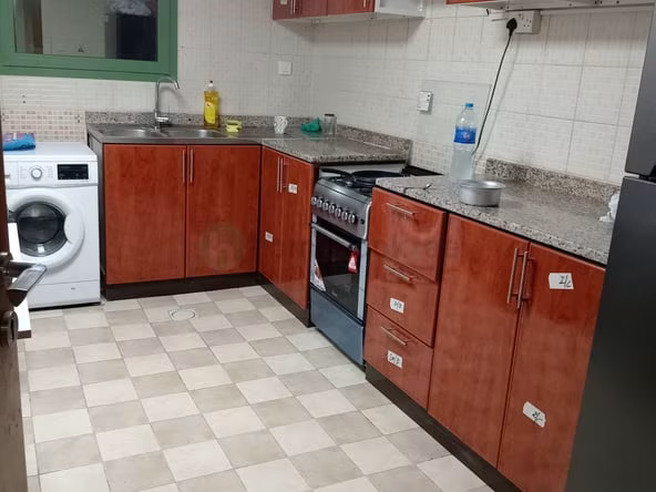 Bed Space & Partition in Al Nahda