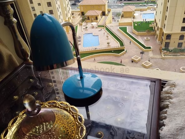 Bed Space & Partition for Females in Dubai
