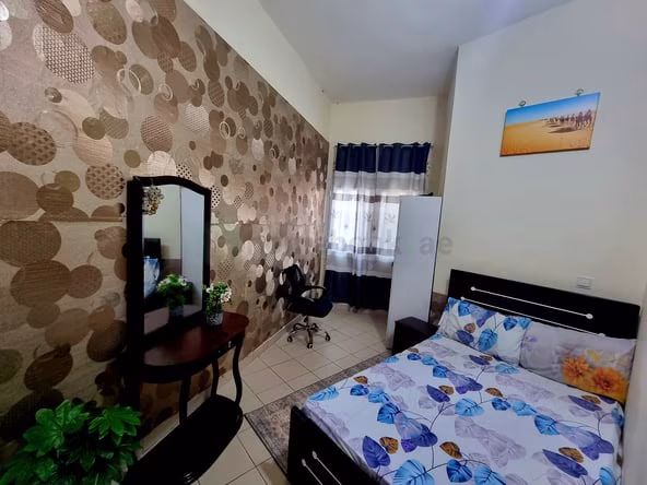 Room for Rent in Al Muraqqabat