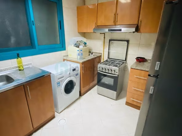 Bed Space & Partition in Al Twar