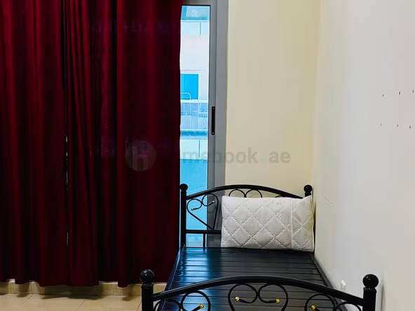 Bed Space & Partition in Al Nahda