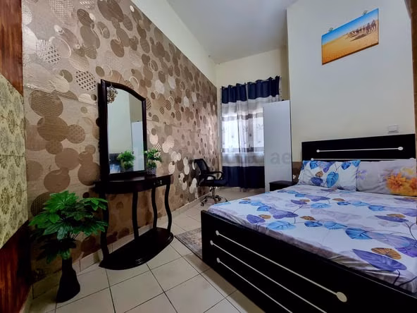 Room for Rent in Al Muraqqabat