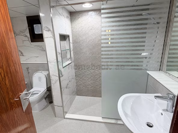 Room for Rent in Al Muraqqabat