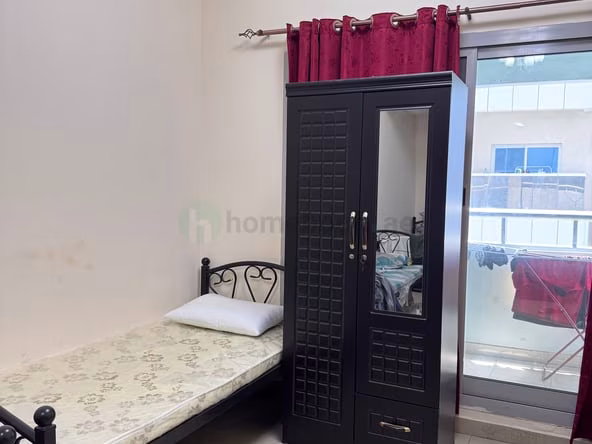Bed Space & Partition in Al Nahda