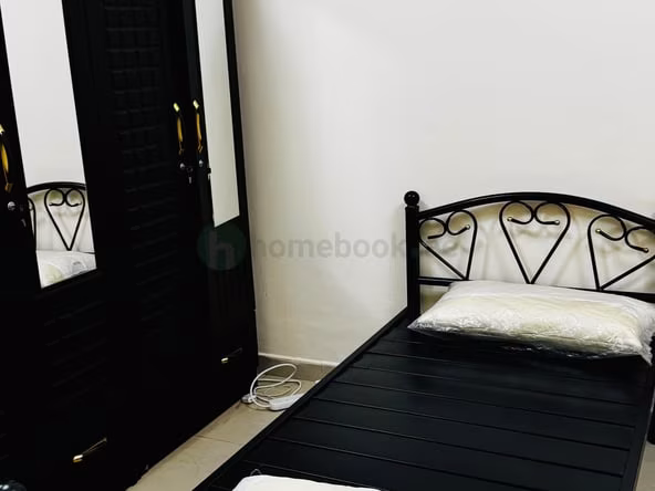 Bed Space & Partition in Al Nahda