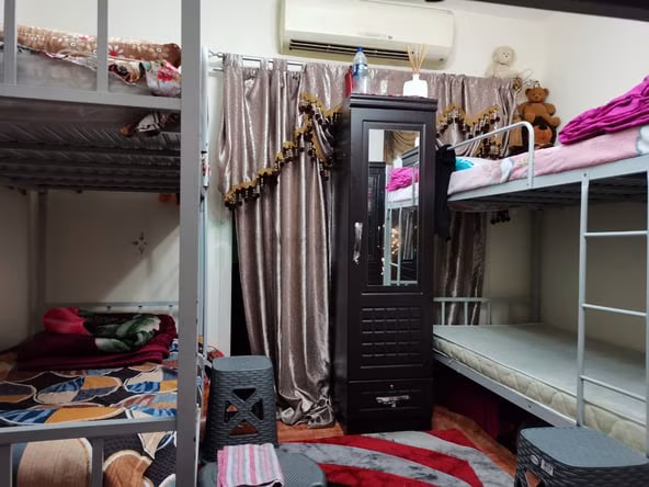 Bed Space & Partition in Al Quoz