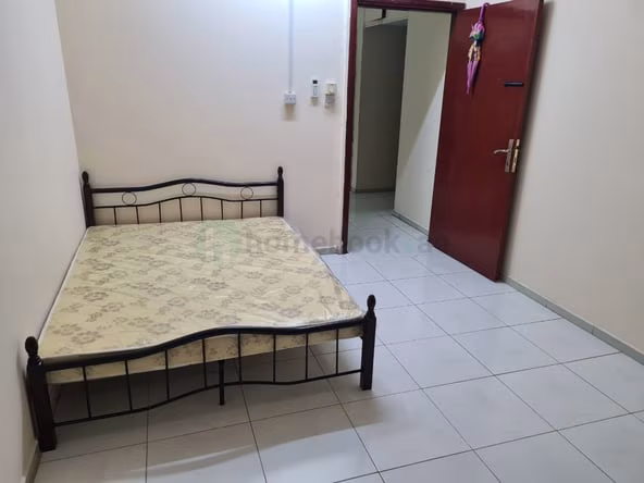 Room for Rent in Al Muraqqabat