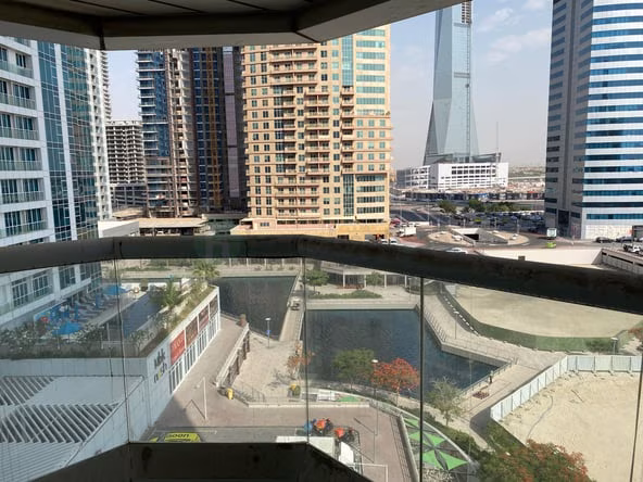 Room for Rent in Jumeirah Lakes Towers (JLT)