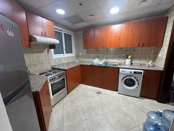 Room for Rent in Jumeirah Lakes Towers (JLT)