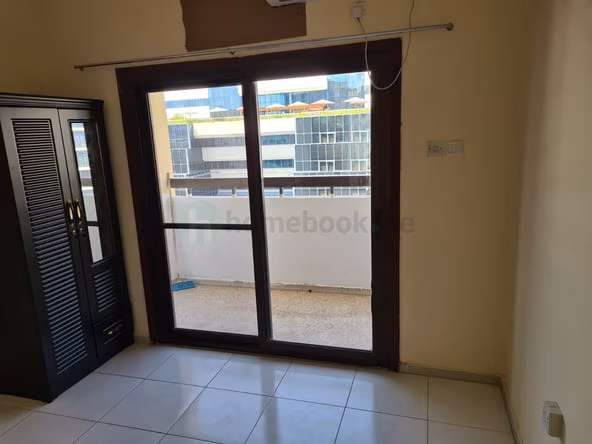 Room for Rent in Al Muraqqabat