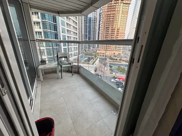 Room for Rent in Jumeirah Lakes Towers (JLT)