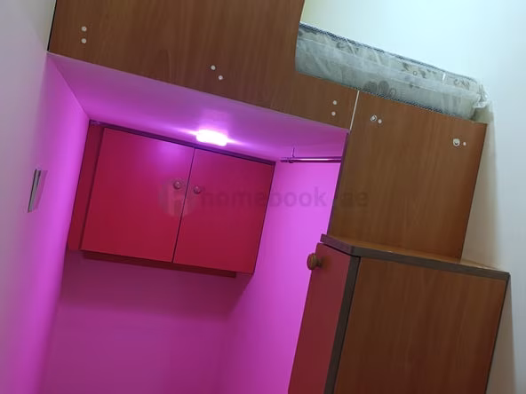 Bed Space & Partition for Females in Dubai