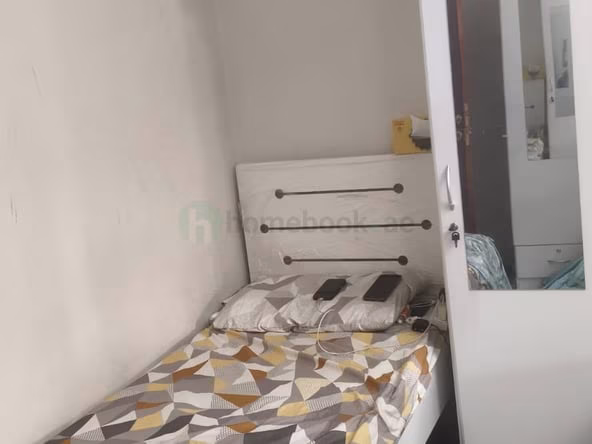 Bed Space & Partition for Females in Dubai