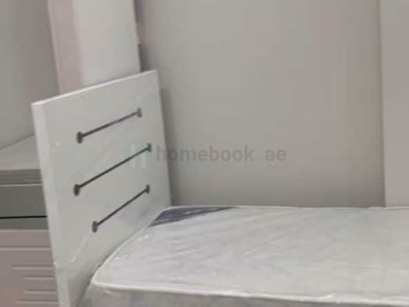 Bed Space & Partition for Females in Dubai