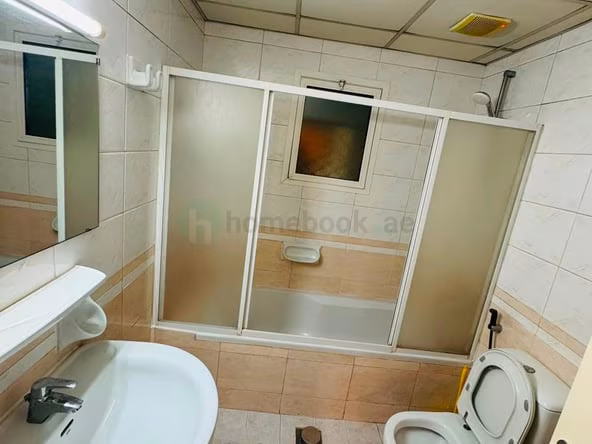 Room for Rent in Al Muteena