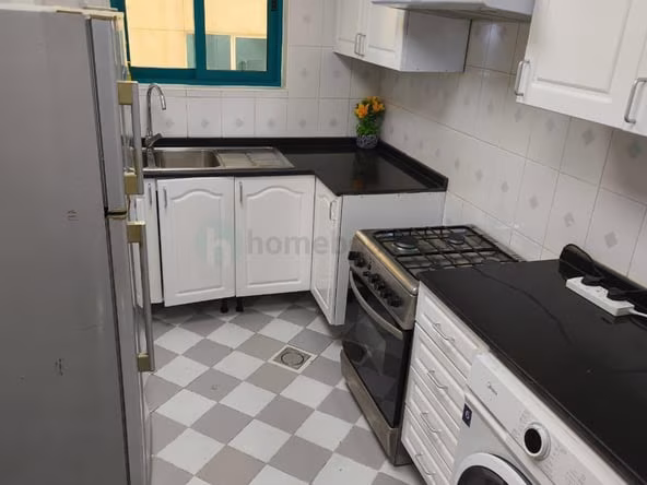 Bed Space & Partition in Sheikh Zayed Road