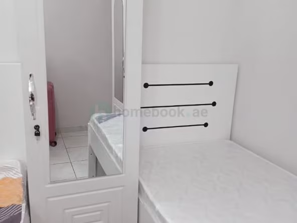 Bed Space & Partition for Females in Dubai