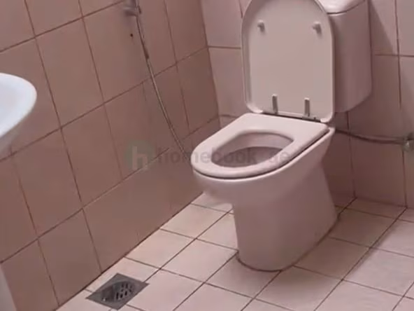 Bed Space & Partition for Females in Dubai