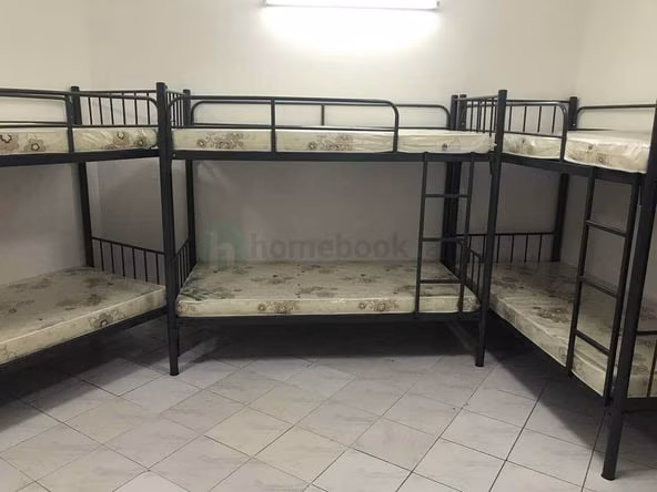Bed Space & Partition in Al Raffa
