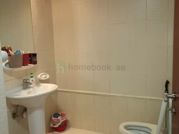 Bed Space & Partition in Al Quoz