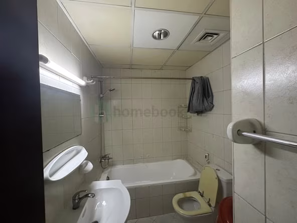 ‌Bedroom Apartment for Rent in International City Dubai