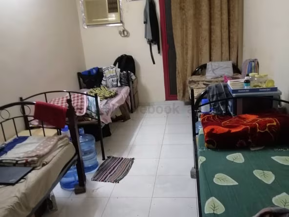 Bed Space & Partition in Al Qusais