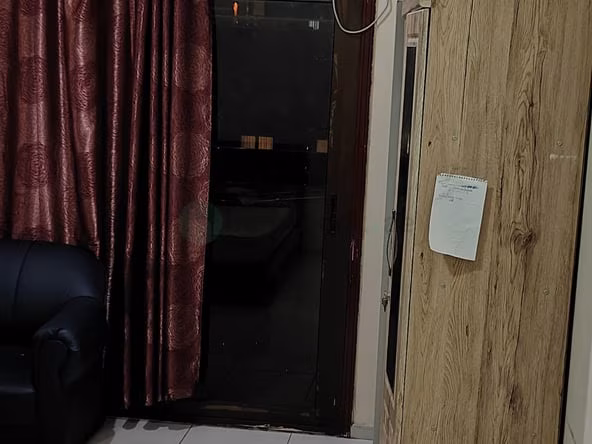 Room for Rent in Al Muraqqabat