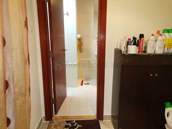 Bed Space & Partition in Al Quoz