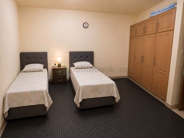 Bed Space & Partition in Muhaisnah