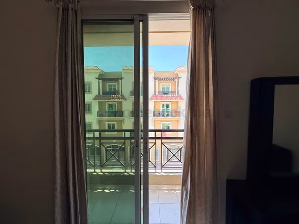 Studio Apartment for Rent in International City Dubai