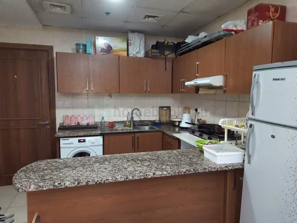 Bed Space & Partition in Al Fahidi