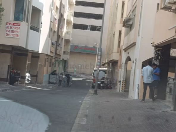 Bed Space & Partition in Al Fahidi