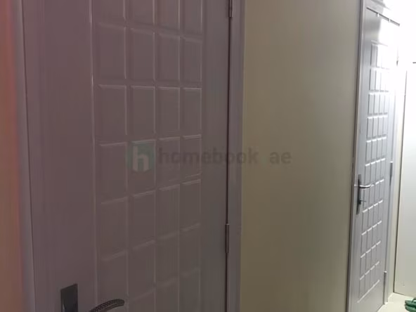 Bed Space & Partition in Sheikh Zayed Road