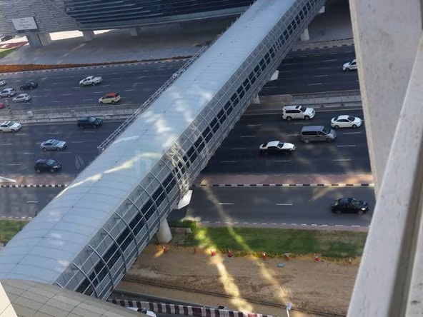 Bed Space & Partition in Sheikh Zayed Road
