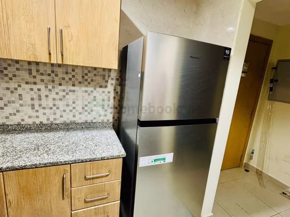 Bed Space & Partition Jumeirah Village Circle (JVC)
