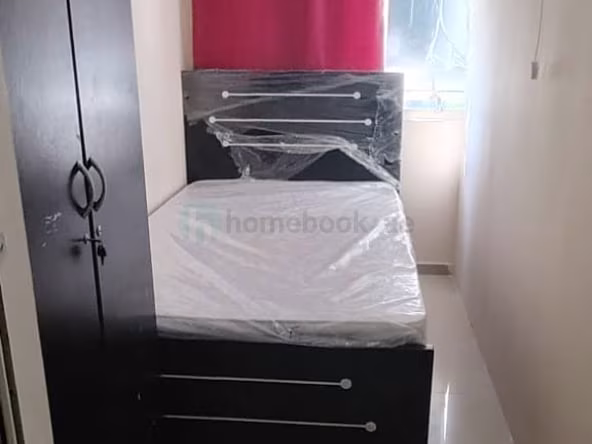 Bed Space & Partition in Al Qusais