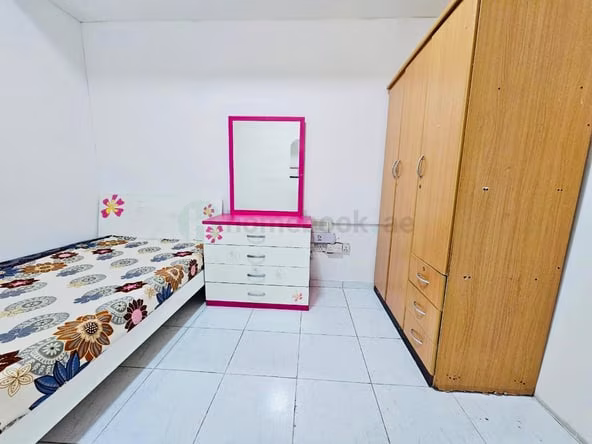 Room for Rent in Al Mankhool