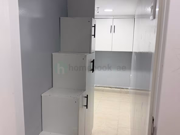 Bed Space & Partition in Al Barsha