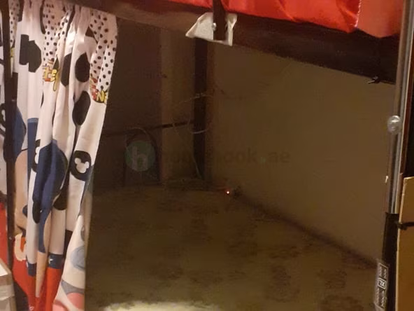 Bed Space & Partition in Al Satwa