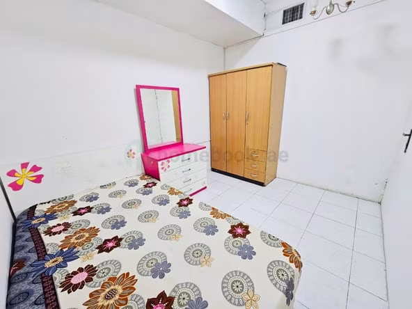 Room for Rent in Al Mankhool