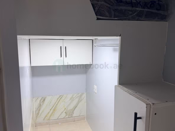 Bed Space & Partition in Al Barsha