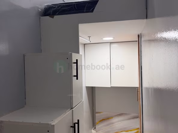 Bed Space & Partition in Al Barsha