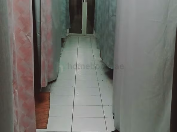 Bed Space & Partition in Al Satwa