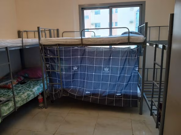 Bed Space & Partition in Al Raffa