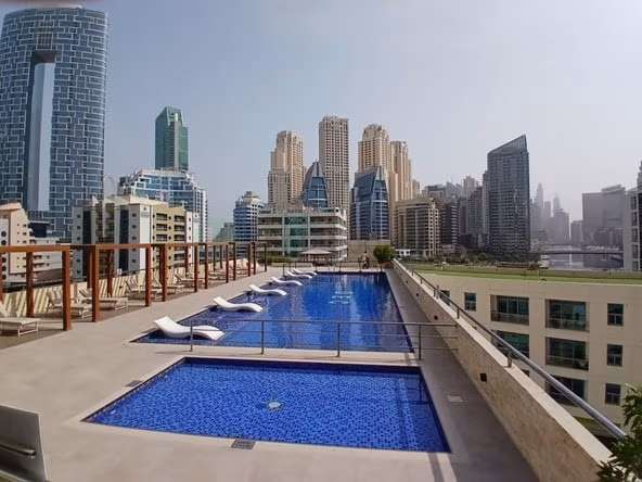 Bed Space & Partition in Dubai Marina